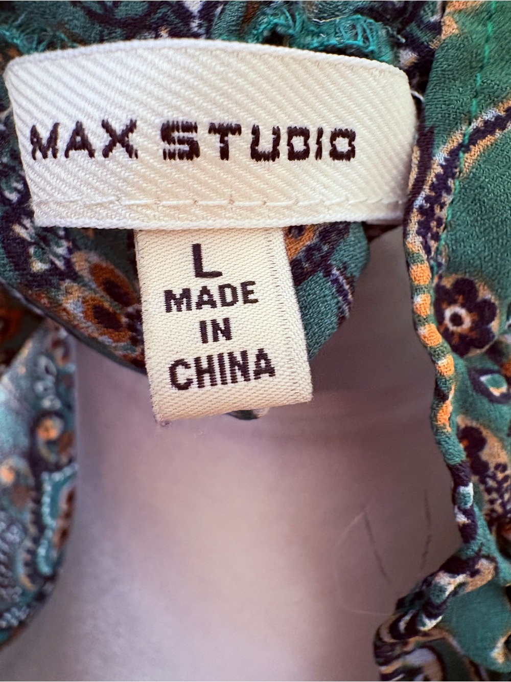 Max Studio Green Paisley Ruffle Neck Blouse - Picture 9 of 10